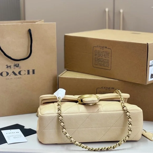 Coach Tabby 26 Handbags Shoulder Bags - Picture 5 of 8